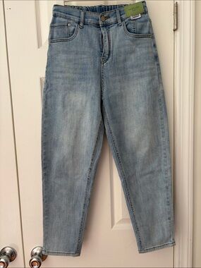 Light Blue Women’s Jeans - High-Rise / Skinny Leg